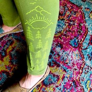 Soul Flower Women’s Wandering Soul Leggings